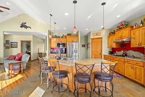 Kitchen - 16145 W Nelson Loop Rd, Rathdrum, ID 83858 photo 6 of 6