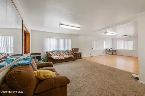 Living - 301 N Sixth St, Osburn, ID 83849 photo 3 of 5