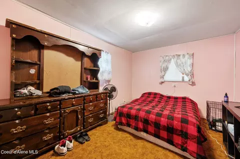 Bedroom - 301 N Sixth St, Osburn, ID 83849 photo 3 of 3