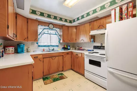 Kitchen - 301 N Sixth St, Osburn, ID 83849 photo 1 of 2