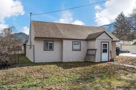 Exterior - 301 N Sixth St, Osburn, ID 83849 photo 4 of 9