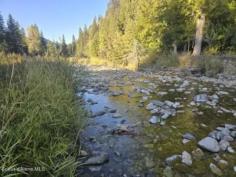 3008 W Fork Pine Crk, Pinehurst, ID 83850