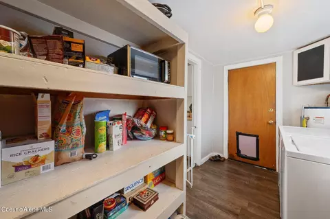 Kitchen - 357 N Henry St, Post Falls, ID 83854 photo 3 of 3