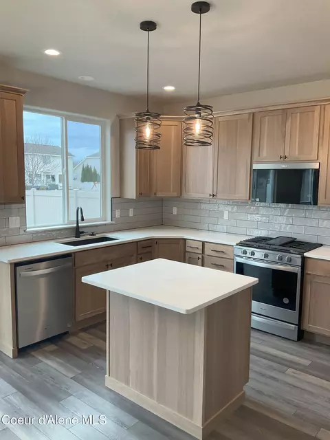 1280 E Allenby Ave, Post Falls, ID 83854 photo 4