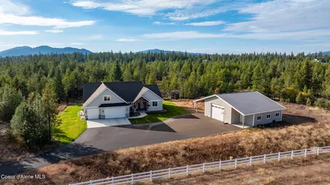 28969 N Archer Rd, Athol, ID 83801