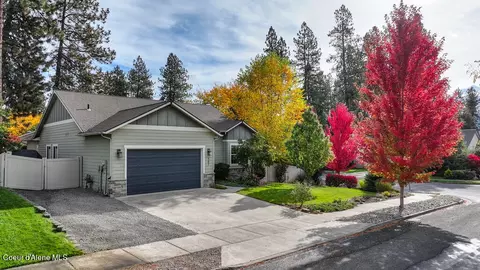 Exterior - 307 S Riverside Harbor Dr, Post Falls, ID 83854 photo 12 of 19