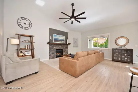 Living - 307 S Riverside Harbor Dr, Post Falls, ID 83854 photo 1 of 1