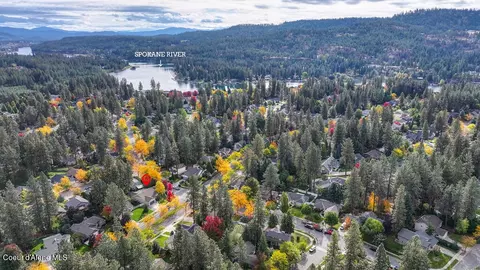 View/Area - 307 S Riverside Harbor Dr, Post Falls, ID 83854 photo 9 of 14