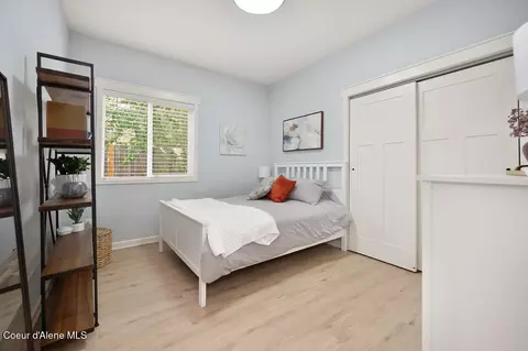 Bedroom - 307 S Riverside Harbor Dr, Post Falls, ID 83854 photo 3 of 6