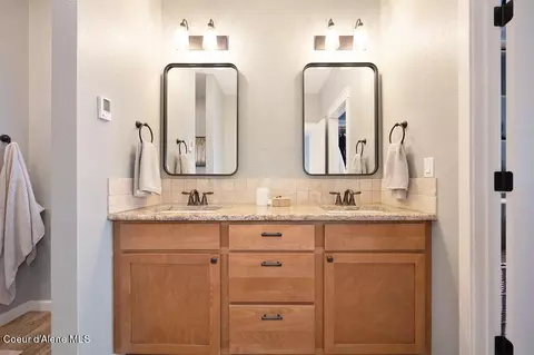 Bath - 307 S Riverside Harbor Dr, Post Falls, ID 83854 photo 3 of 5