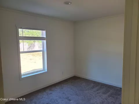 Bedroom - 620 E Mountain View Dr, Sandpoint, ID 83864 photo 2 of 2