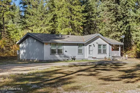 7825 W Radmer Rd, Rathdrum, ID 83858