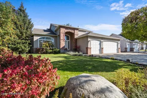 2000 N Palisades Dr, Post Falls, ID 83854