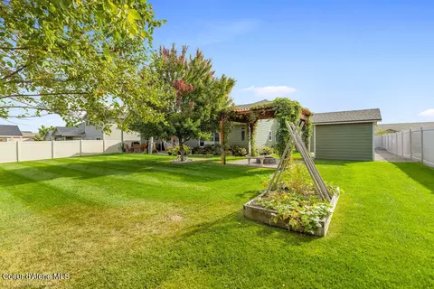 Exterior - 2960 E Galway Cir, Post Falls, ID 83854 photo 9 of 16