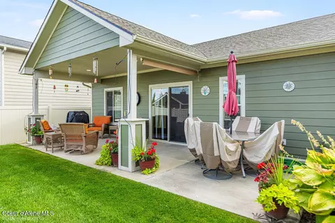 Exterior - 2960 E Galway Cir, Post Falls, ID 83854 photo 5 of 16