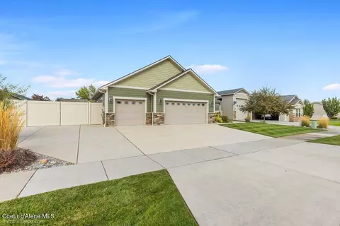Exterior - 2960 E Galway Cir, Post Falls, ID 83854 photo 11 of 16