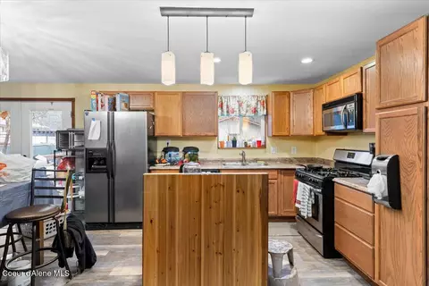 Kitchen - 4513 E Alpine Dr, Post Falls, ID 83854 photo 2 of 2