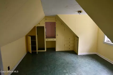Bedroom - 514 Main St, Wardner, ID 83837 photo 4 of 4