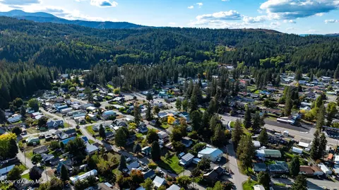 View/Area - 508 B St, Pinehurst, ID 83850 photo 10 of 11
