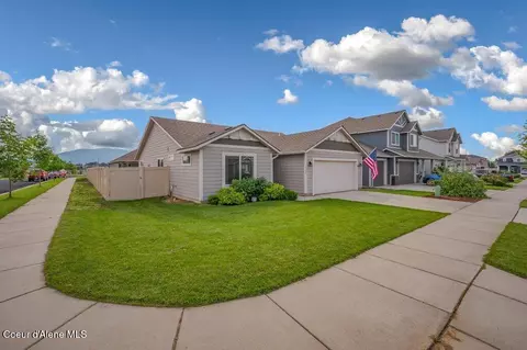 Exterior - 4044 N Shelburne Loop, Post Falls, ID 83854 photo 2 of 14