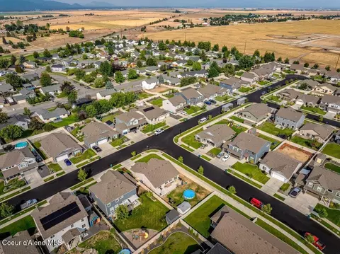 View/Area - 4044 N Shelburne Loop, Post Falls, ID 83854 photo 9 of 12