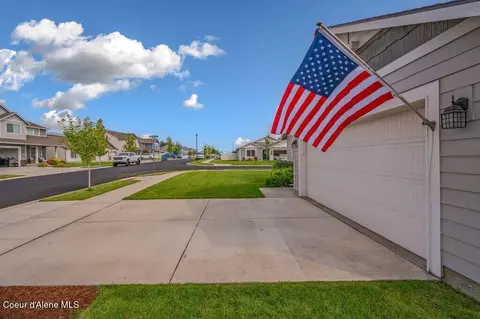 Exterior - 4044 N Shelburne Loop, Post Falls, ID 83854 photo 3 of 14