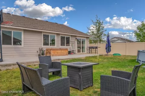 Exterior - 4044 N Shelburne Loop, Post Falls, ID 83854 photo 5 of 14