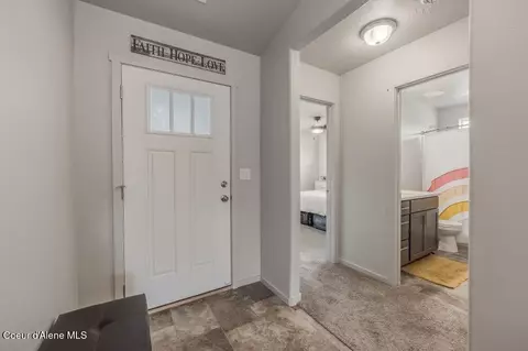 Entry Way - 4044 N Shelburne Loop, Post Falls, ID 83854 photo 1 of 2