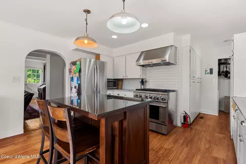 Kitchen - 417 S 4th Ave, Sandpoint, ID 83864 photo 5 of 5
