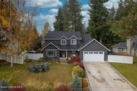 8323 N Tartan Dr, Hayden, ID 83835