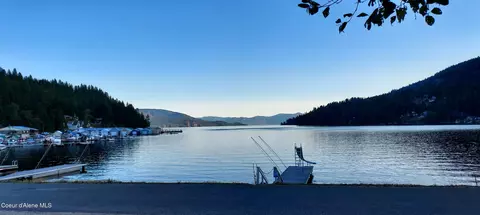 1499 Garfield Bay Rd, Sagle, ID 83860