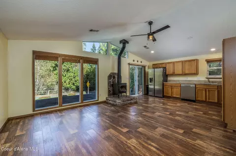 Living - 4606 E Moen Rd, Hayden, ID 83835 photo 1 of 5