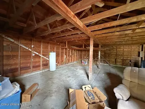 Other - 1557 Pleasant Valley Loop, Naples, ID 83847 photo 6 of 13