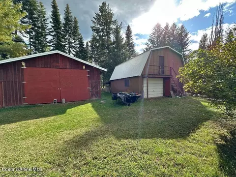 Exterior - 1557 Pleasant Valley Loop, Naples, ID 83847 photo 2 of 10