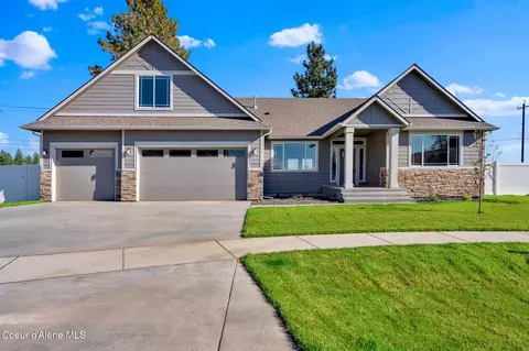 15021 N Liane Ln, Rathdrum, ID 83858