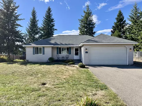 31123 N 10th Ave, Spirit Lake, ID 83869