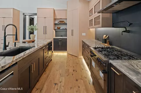 Kitchen - 7 Timber Grv, Sandpoint, ID 83864 photo 4 of 7