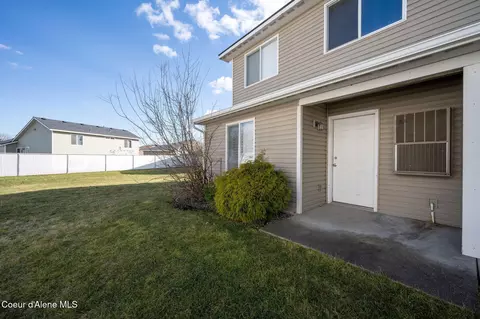 Exterior - 574 Hydra Pl #B, Post Falls, ID 83854 photo 2 of 2