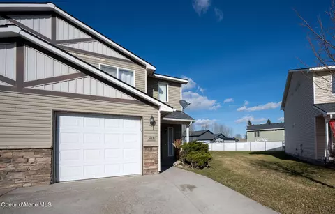 574 Hydra Pl #B, Post Falls, ID 83854