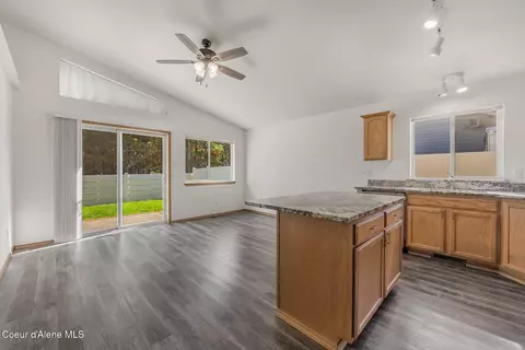 5707 E Steamboat Bnd, Post Falls, ID 83854 photo 10