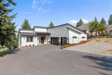 2177 E Grandview Dr, Coeur D'alene, ID 83815