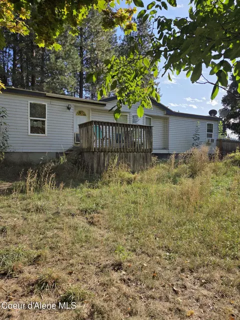 6647 Alderson Ln, Bonners Ferry, ID 83805