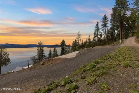 1793 S Regatta Way, Coeur D'alene, ID 83814