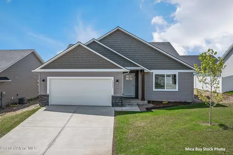 6791 W Plant Ln, Rathdrum, ID 83858