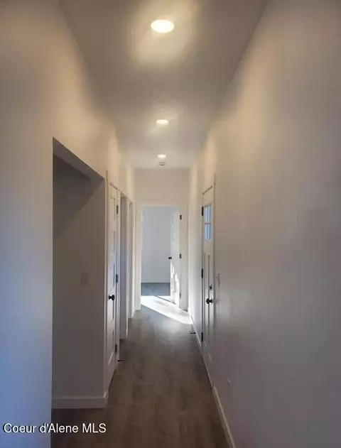 Entry Way - 357 Jasper Loop, Ponderay, ID 83852 photo 1 of 1