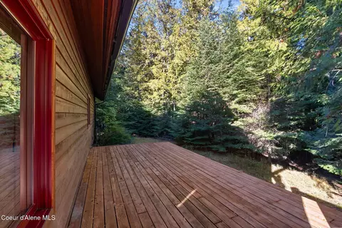 Exterior - 700 Sunset View Ln, Hope, ID 83836 photo 9 of 9