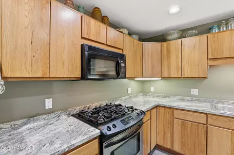 Kitchen - 347 Homestead Loop, Sandpoint, ID 83864 photo 3 of 5