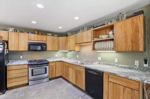 Kitchen - 347 Homestead Loop, Sandpoint, ID 83864 photo 1 of 5