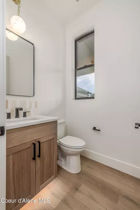 Bath - 8039 W Splitrail Ave, Rathdrum, ID 83858 photo 4 of 4