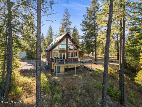 275 Rebel Ridge Rd, Spirit Lake, ID 83869